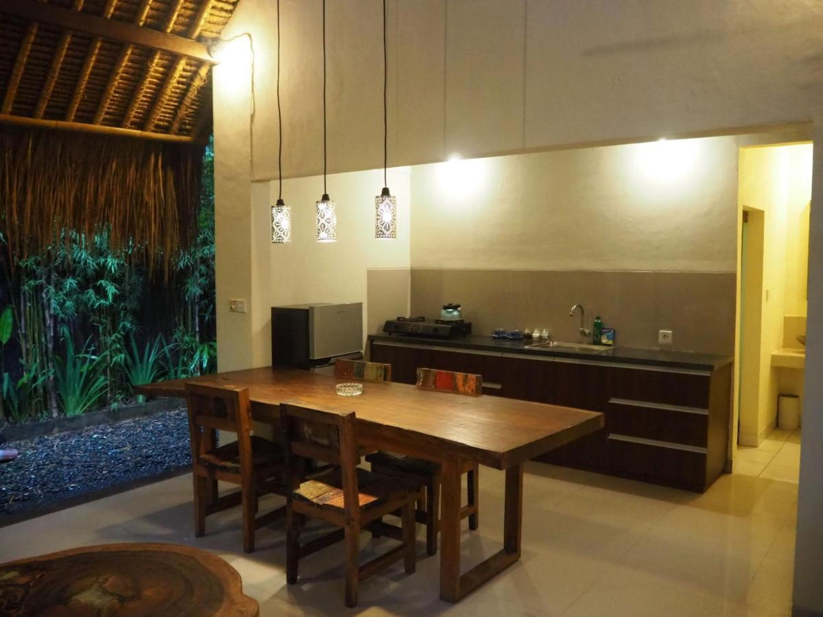 De Dalam Villa Ubud Экстерьер фото