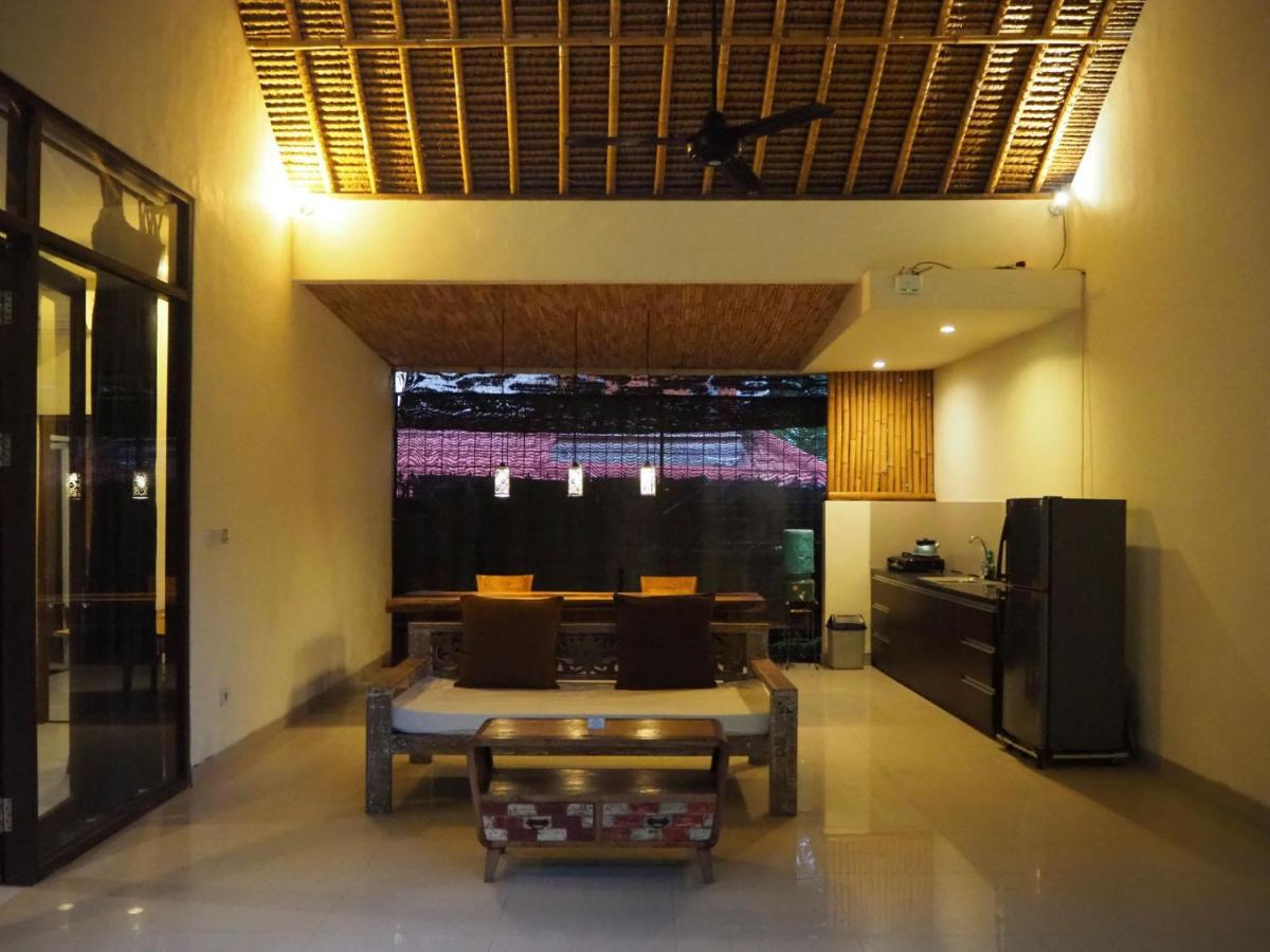 De Dalam Villa Ubud Экстерьер фото