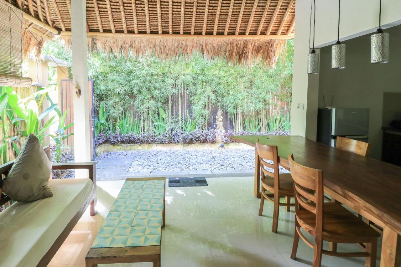 De Dalam Villa Ubud Экстерьер фото